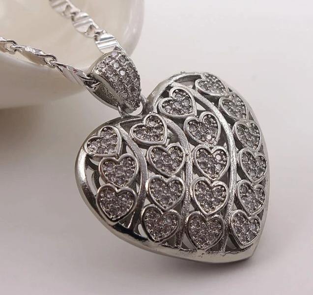 CHERYL Heart Necklace - Rosetose