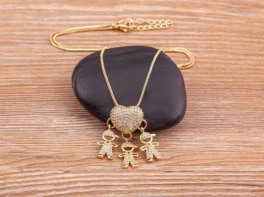 Delight Crystal Heart Necklace - Rosetose