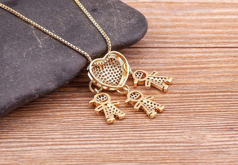 Delight Crystal Heart Necklace - Rosetose