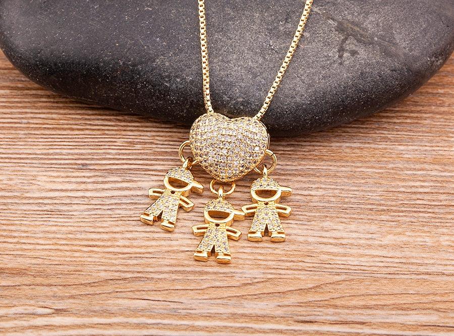 Delight Crystal Heart Necklace - Rosetose