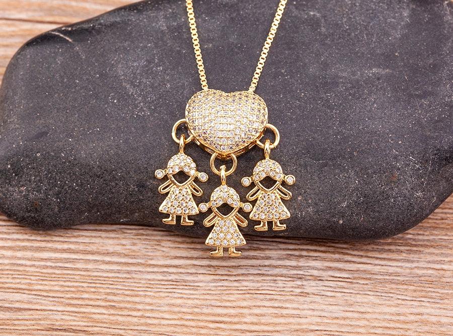 Delight Crystal Heart Necklace - Rosetose
