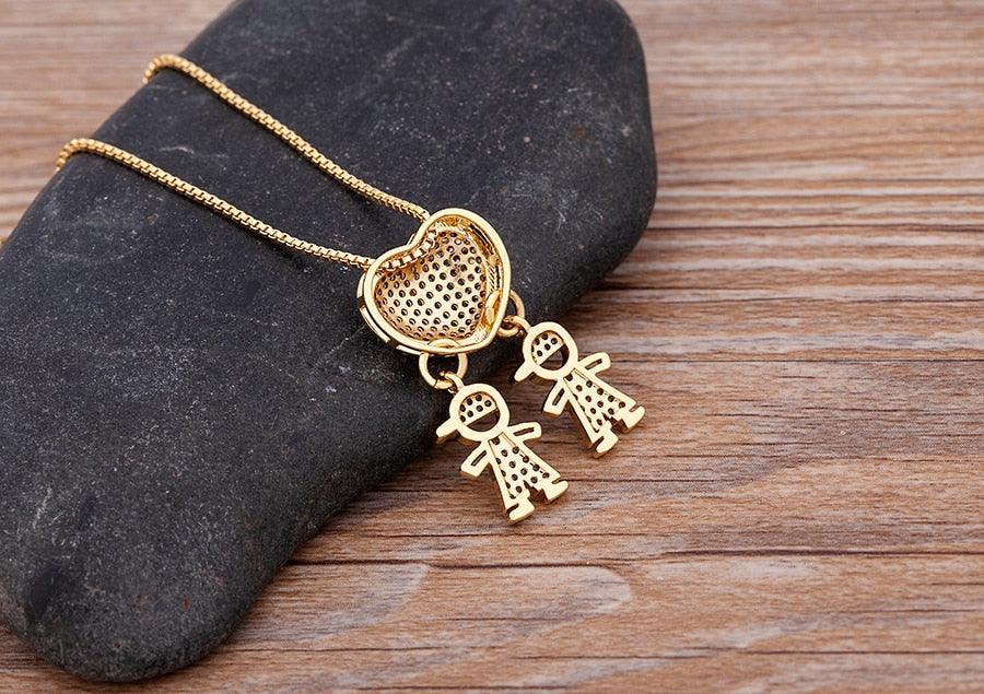 Delight Crystal Heart Necklace - Rosetose
